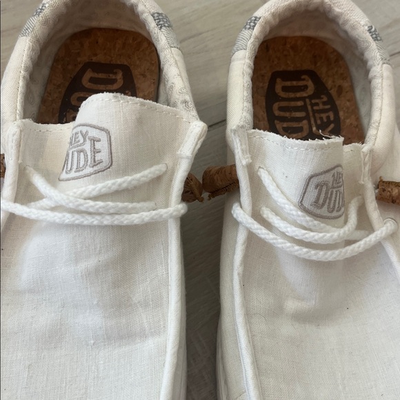 HEY DUDE: Men’s White Sneakers - Picture 2 of 8